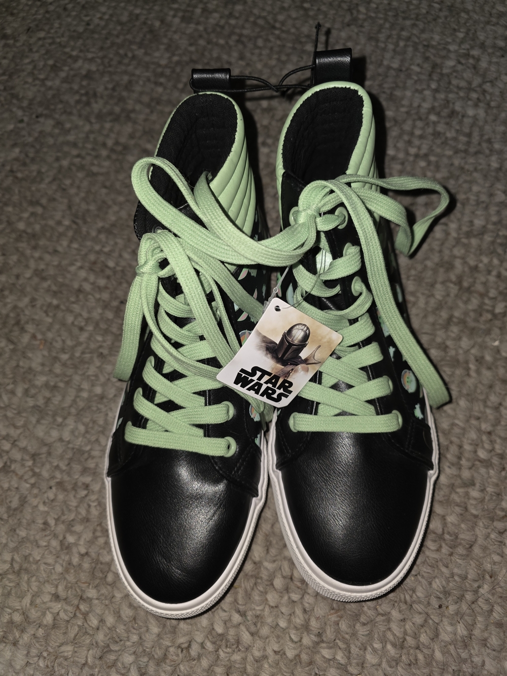 Star Wars Women's Black High-Top Sneakers with Mint Green Accents **see sizing